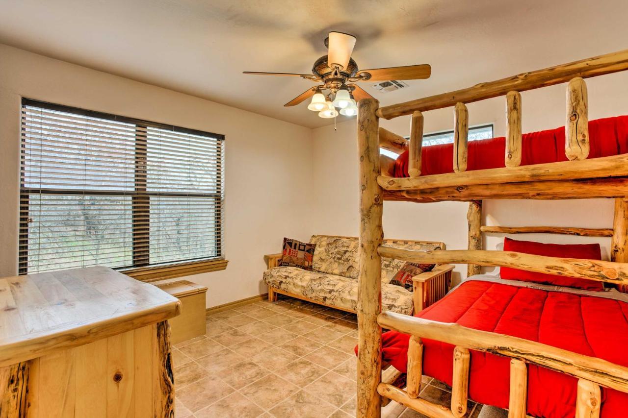 Medicine Park Cabin Rental With Mountain View Bagian luar foto